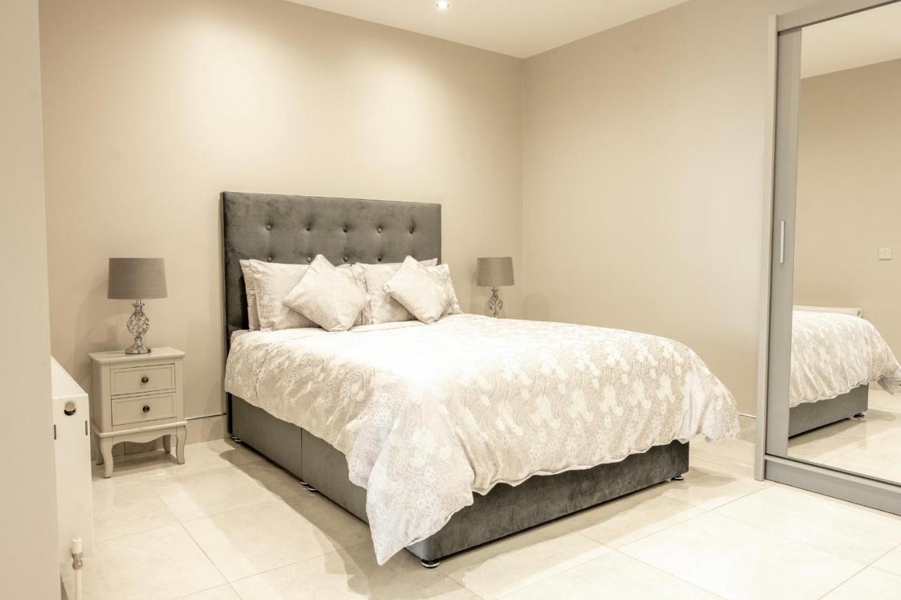 The View Apartment 2, Newry - Luxury Open Plan Apartment With City Views Esterno foto