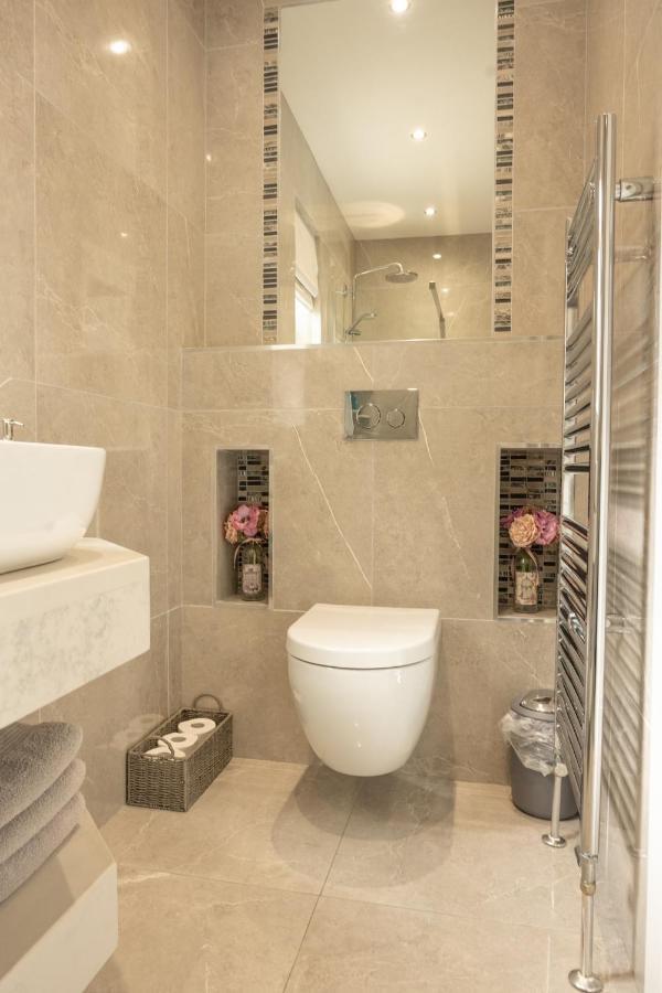 The View Apartment 2, Newry - Luxury Open Plan Apartment With City Views Esterno foto