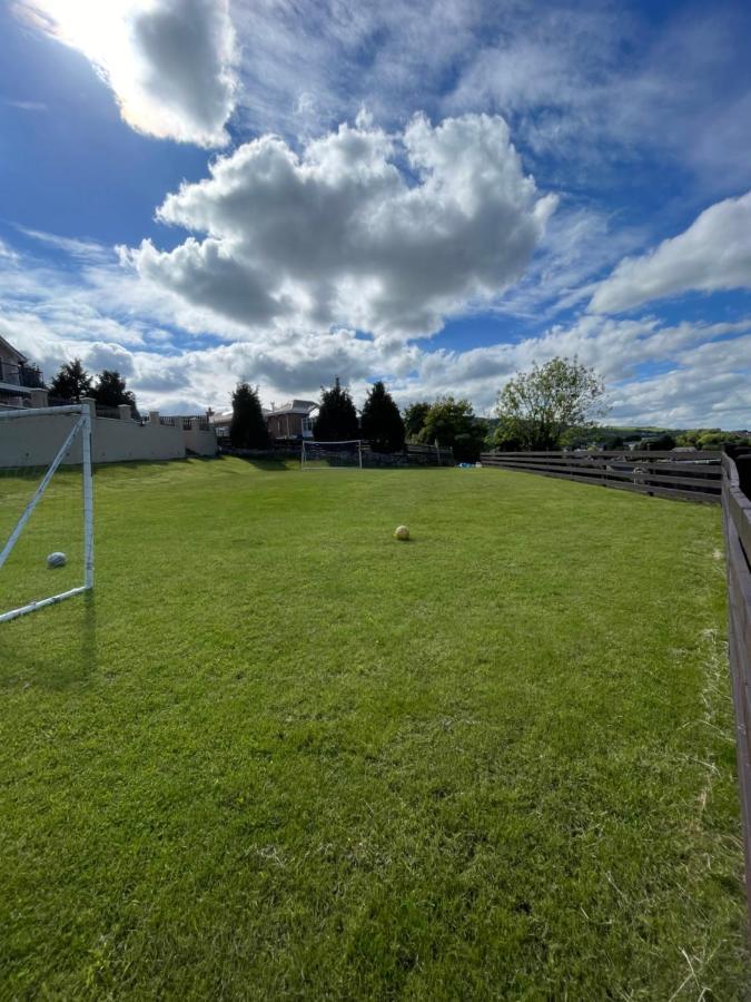 The View Apartment 2, Newry - Luxury Open Plan Apartment With City Views Esterno foto